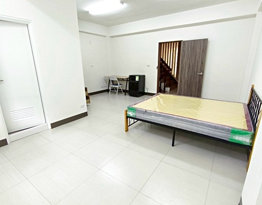 永康區近台南高工全新套房新家具(尚青黃昏市場旁)(租金剛降) - Image 3