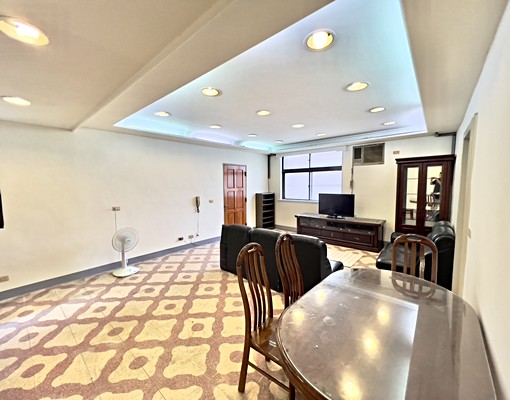 內壢市場/大坪數三房兩廳/可補助/雙衛浴/近內壢車站.國小 - Image 3