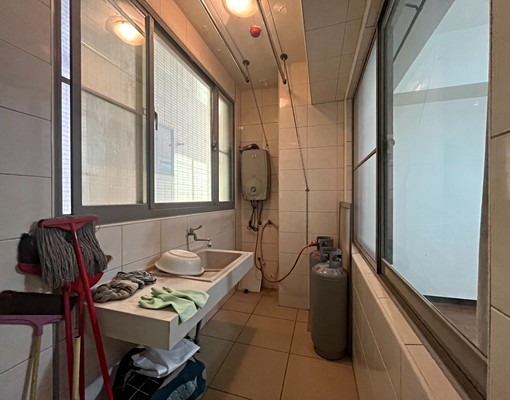 客運園區3房+車位(可租補 - Image 5