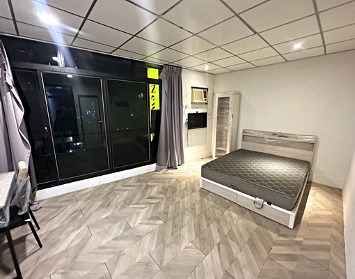 可租補正中山路近全新傢具套房機能超方便多間可選🤩 - Image 2