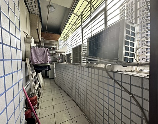 捷運中原站電梯無窗套房全新裝修傢俱齊全可租補 - Image 10