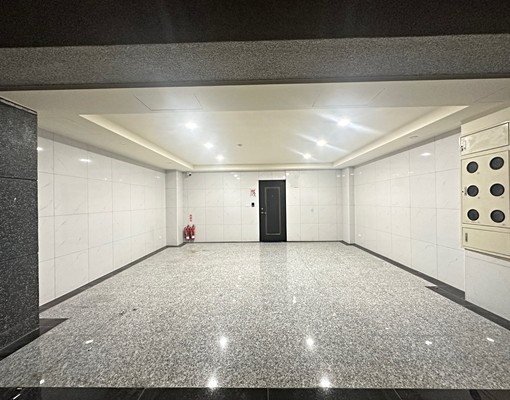 全新電梯陽台套房~免仲(白天.晚上都可約看)近觀音工業區 - Image 5