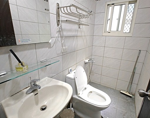 【★一中體大教育★】國美商圈【教育大2房】【一人6500】 - Image 3