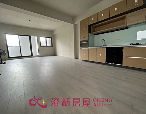 全新整棟出租🌹家具可全配🌹 - Image 1
