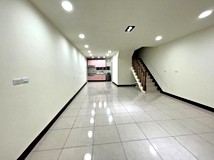 秀才路175巷楊梅國中大透天..