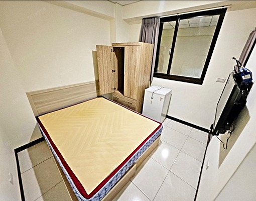 自強街獨洗獨曬電梯美套房附機車位 - Image 3