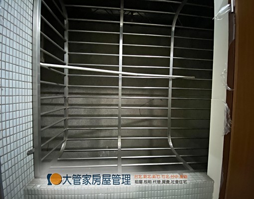 板橋民族路套房/獨立陽台曬衣/提供家具家電 - Image 4