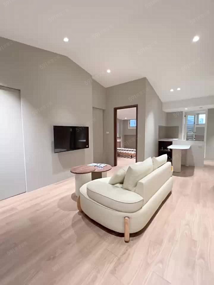 全新租補超大間優質裝潢2+2房 - Image 1