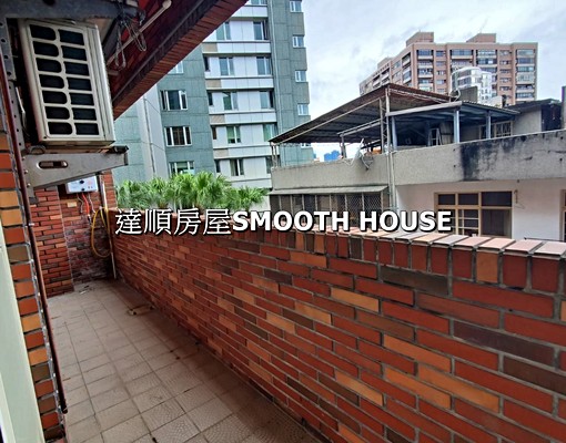 忠誠路靜巷電梯大樓天母核心一層一戶4房3衛有車位前後陽台 - Image 13