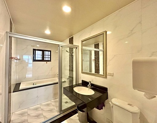 建工本館精美四大房車墅 - Image 6