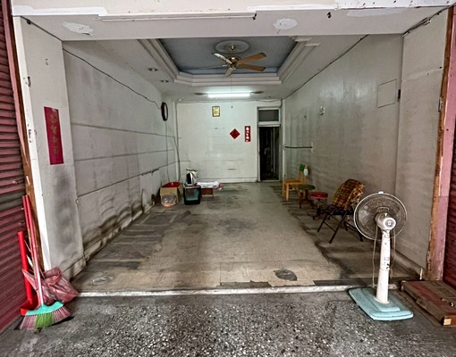 ✨近和東國小黃金店住✨菜市場旁✨近楓康、富宇大樓、史丹福 - Image 1