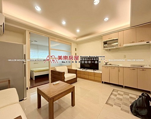美樂~東門站*中正溫馨兩房*近東門市場*有陽台 - Image 1