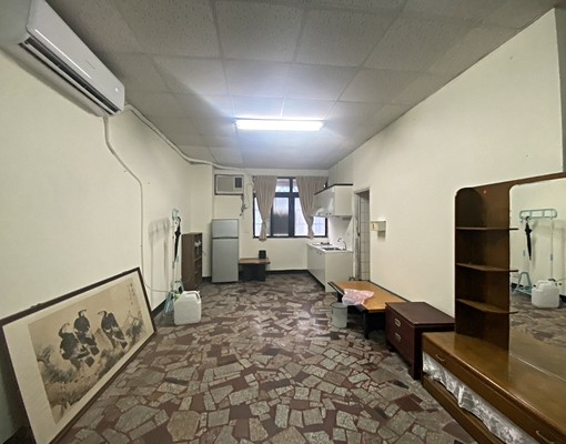 Ⓣ租/含管附家具電🌞長榮京華套房🌞 - Image 1
