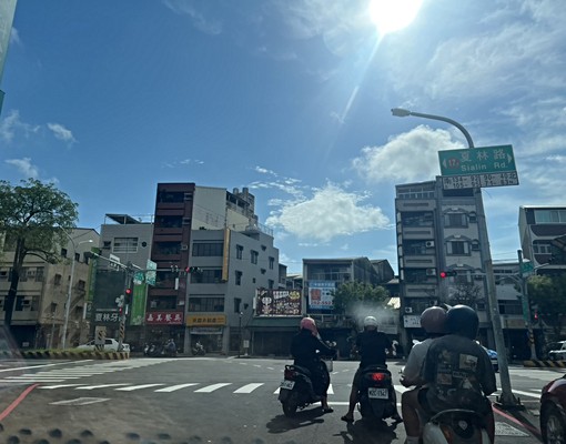 中西區新光三越精緻大雅房 - Image 3