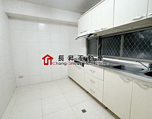 捷運忠孝敦化站~東區大空間4+1房(含稅~寵可談~可住可辦) - Image 9