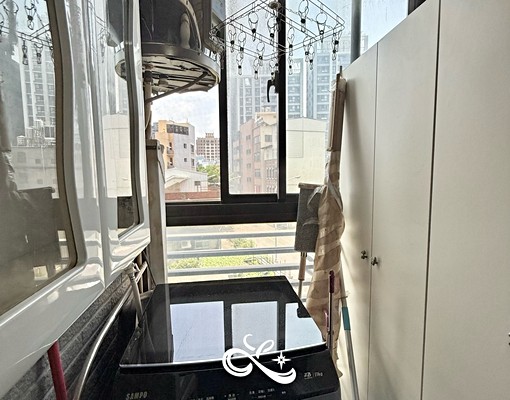 傢電齊全✨採光大坪數套房✨黃金地段✨台水電✨戶數單純✨平車 - Image 9