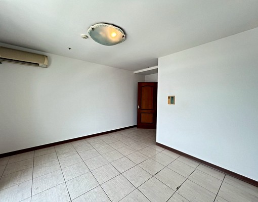 北區太子龍公園南路臨安路高樓層景觀宅4房平車 - Image 7