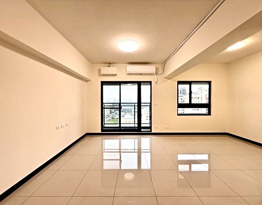 梧棲區，出租全新三房平車視野戶(可寵可租補） - Image 1