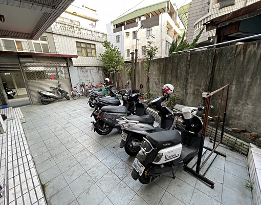 新建法院/市政府/室內機車位/電梯 - Image 4