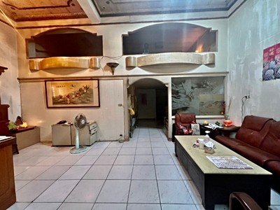 大降價190萬～百福挑高住店門前停車（有巢氏帝景團隊瀚嶸）
