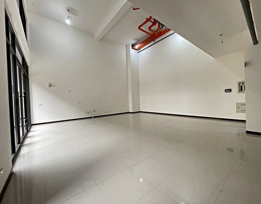 專|CP質超高5.5米-10米面寬店邊間店可配件不限行業 - Image 9