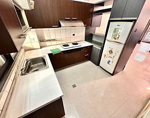 稀有整棟出租💎間間採光家具全配💎門前停車💎可員工宿舍 - Image 2