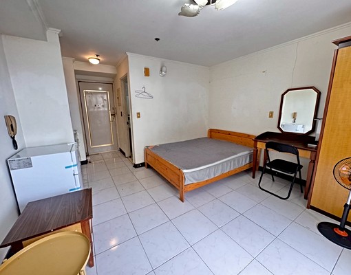 台中教育大學旁【可租補】台水台電§西區陽台大套房 - Image 4