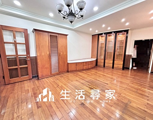 近勝利夜市#整棟透天6房3衛#可神明廳#可當店面#門前可停車 - Image 4