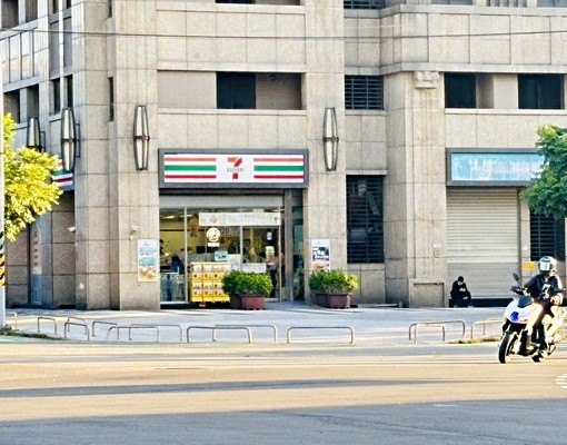 八德G01捷運高陞高檔裝潢家具家電2房車 - Image 3