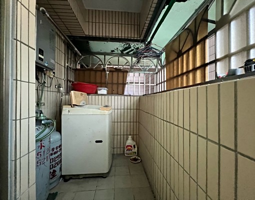 可租補~中庄國小溫馨4房+車位+機車位生活便利 - Image 6