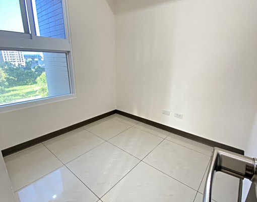 洲子洋重劃區，屋新屋況佳，三房兩廳兩衛浴，附車含管 - Image 6