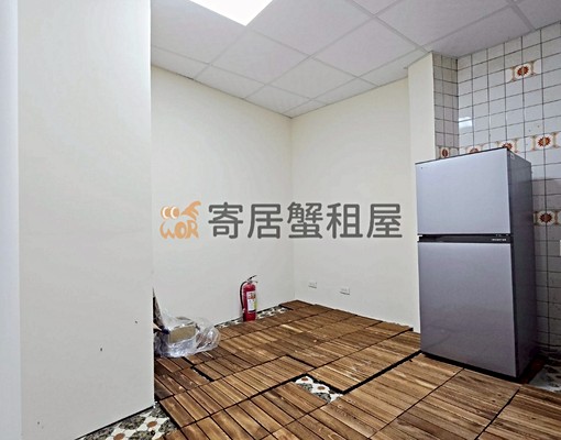 寄居蟹社會住宅🏠一樓是全家對面是中和環球大兩房 - Image 9