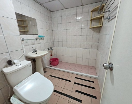 社宅免仲~電梯三房~可租補 - Image 9