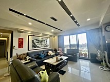 文心路四段勝美上境.高樓視..