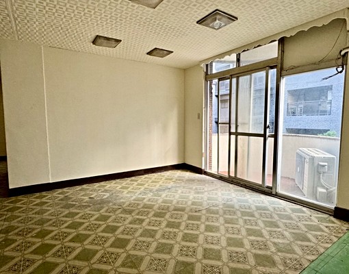 七張捷運公寓三房 - Image 3