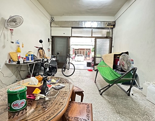 整棟出租~門前停車 - Image 3