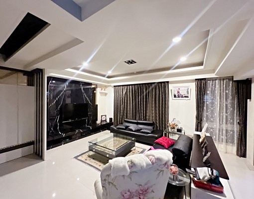 玖憶推薦👍稀有4房雙車|近家樂福商圈 - Image 1