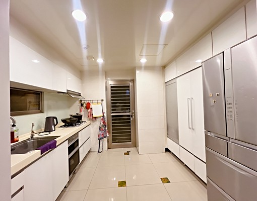 玖憶推薦👍稀有4房雙車|近家樂福商圈 - Image 3