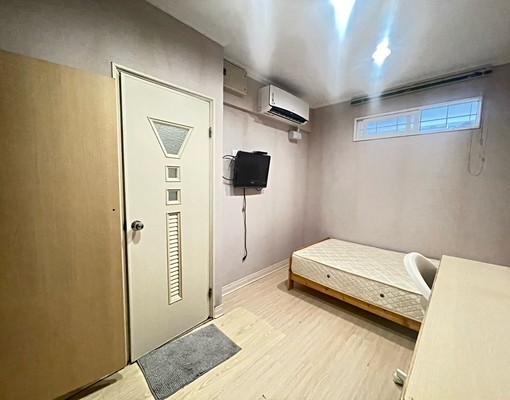 捷運文德3分/小資精選。女性專區。飲水機。可炊煮 - Image 1