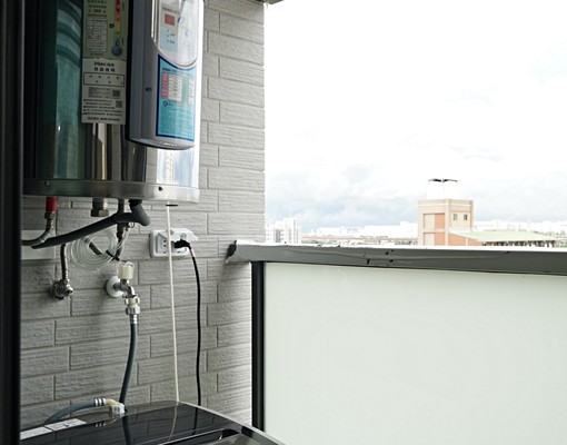南科全新家電傢俱樓中樓套房.台電計價.奶茶風清新療癒家居 - Image 14