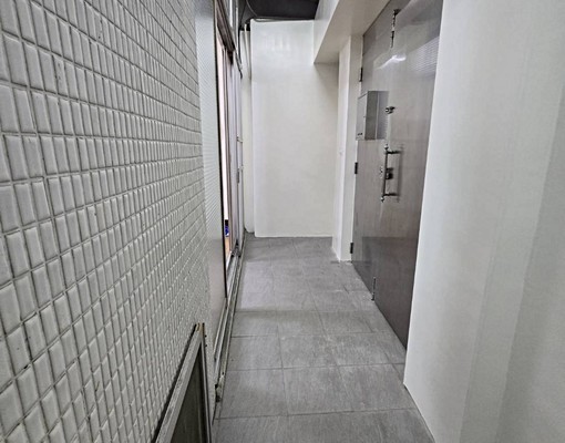 仁愛路椰林杜鵑大道<鬧中取靜溫馨一樓 - Image 14