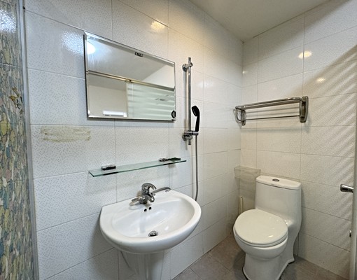 東區崇明學區~(文化中心).全新寢具.年繳優惠 - 591租屋網 - Image 12