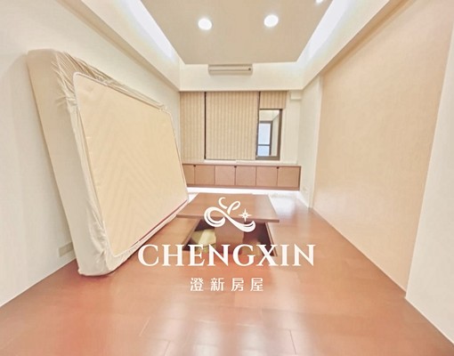 傢具齊全✨秒殺可報稅四房✨戶數單純✨黃金地段✨採光明亮✨平車 - Image 14