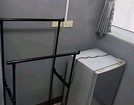 可租補。有陽台。近楠梓限一個人住禁煙 - Image 5