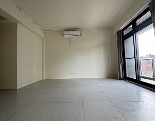 整棟全新鄰路電梯透天 - Image 11