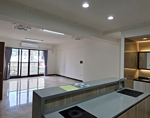 🧁華鳳特區🎉文龍東路🍹開放空間🍁適個人工作室 - Image 2