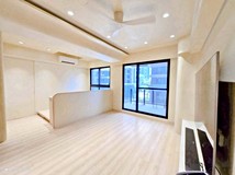 文心路【大露臺】★上東城露..
