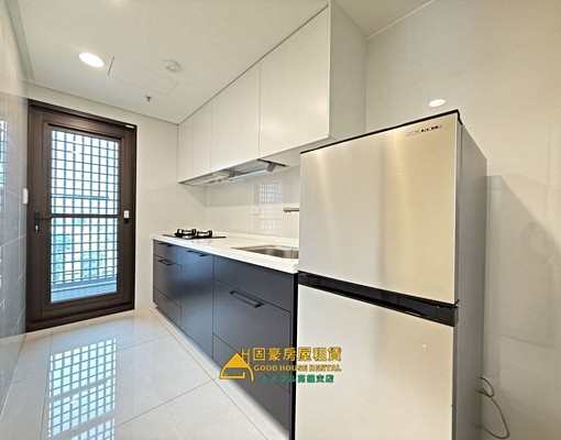 固豪👍R16左營高鐵站芳崗高鐵棧景觀2房 - Image 9