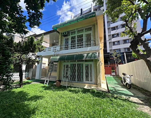 北區整棟老宅別墅出租|可停3台車|適工作室|近雙十國中 - Image 1