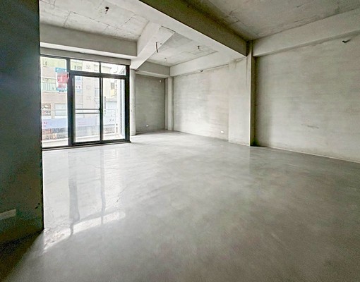(租)市中心府前路上精華地段全新熱鬧三角窗店面 - Image 14